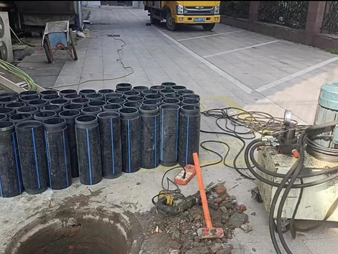 濂溪PE置换管厂家 DN315置换管 非开挖管短管置换